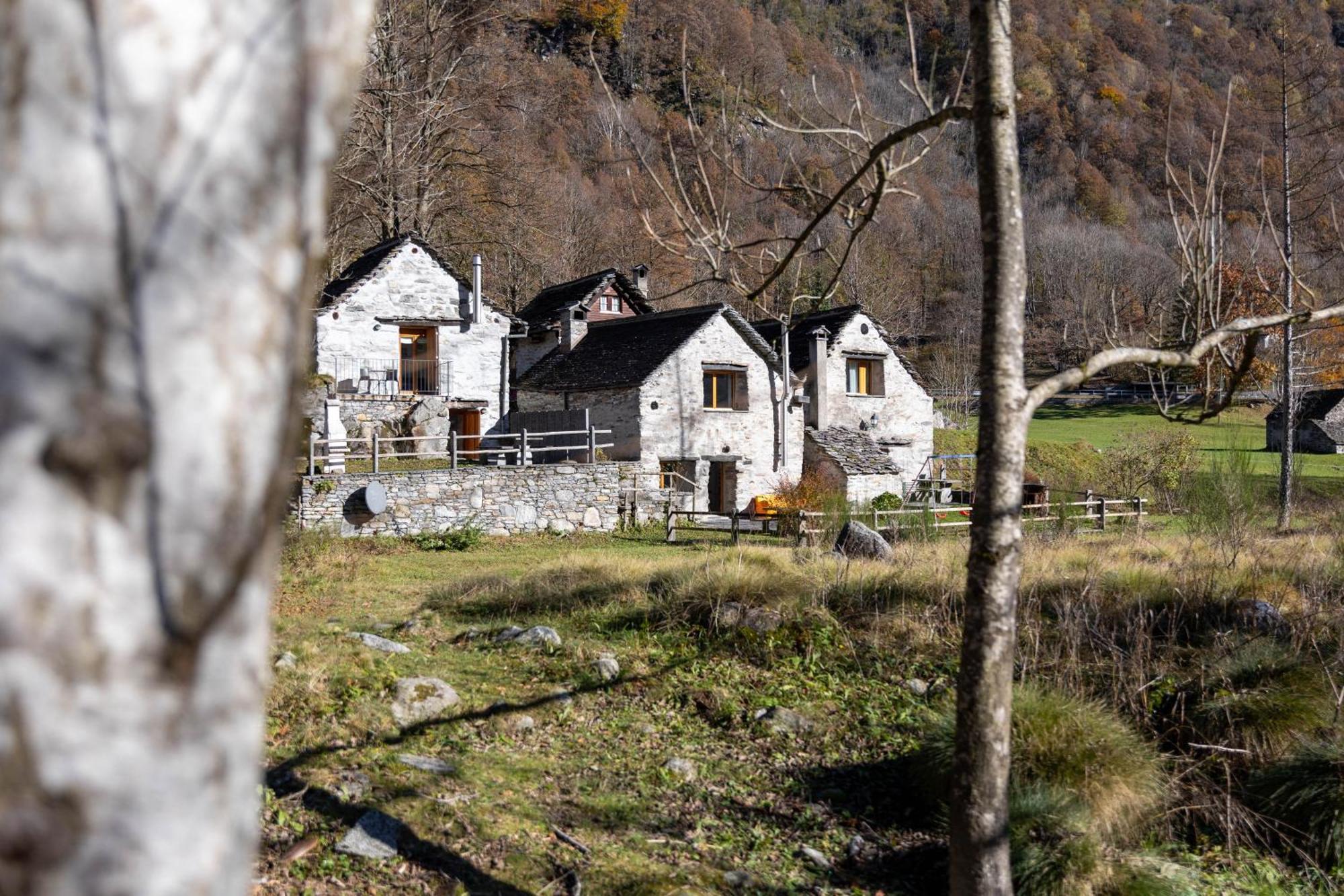 Verzasca Lodge Elma Sonogno Esterno foto