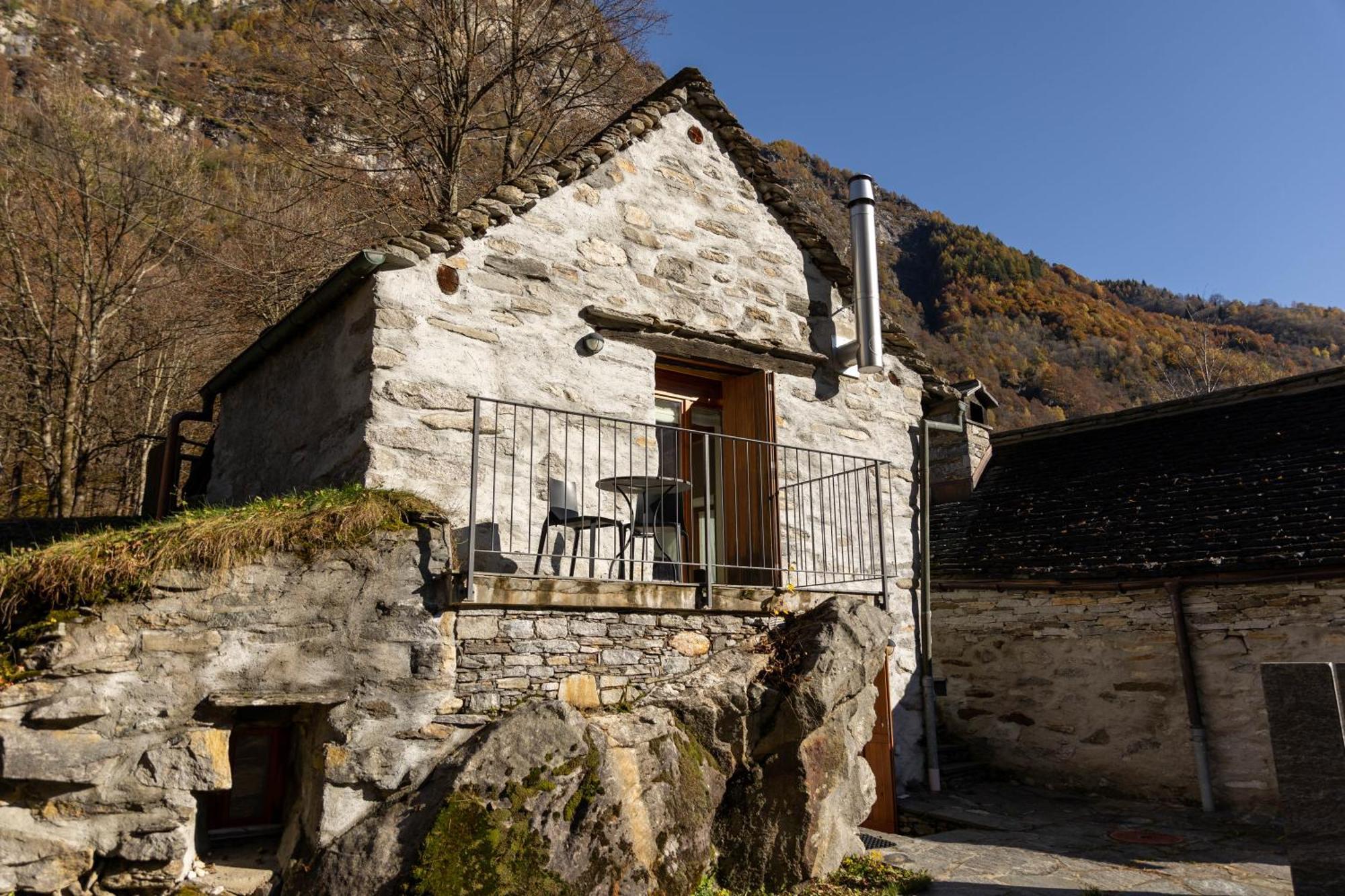 Verzasca Lodge Elma Sonogno Esterno foto